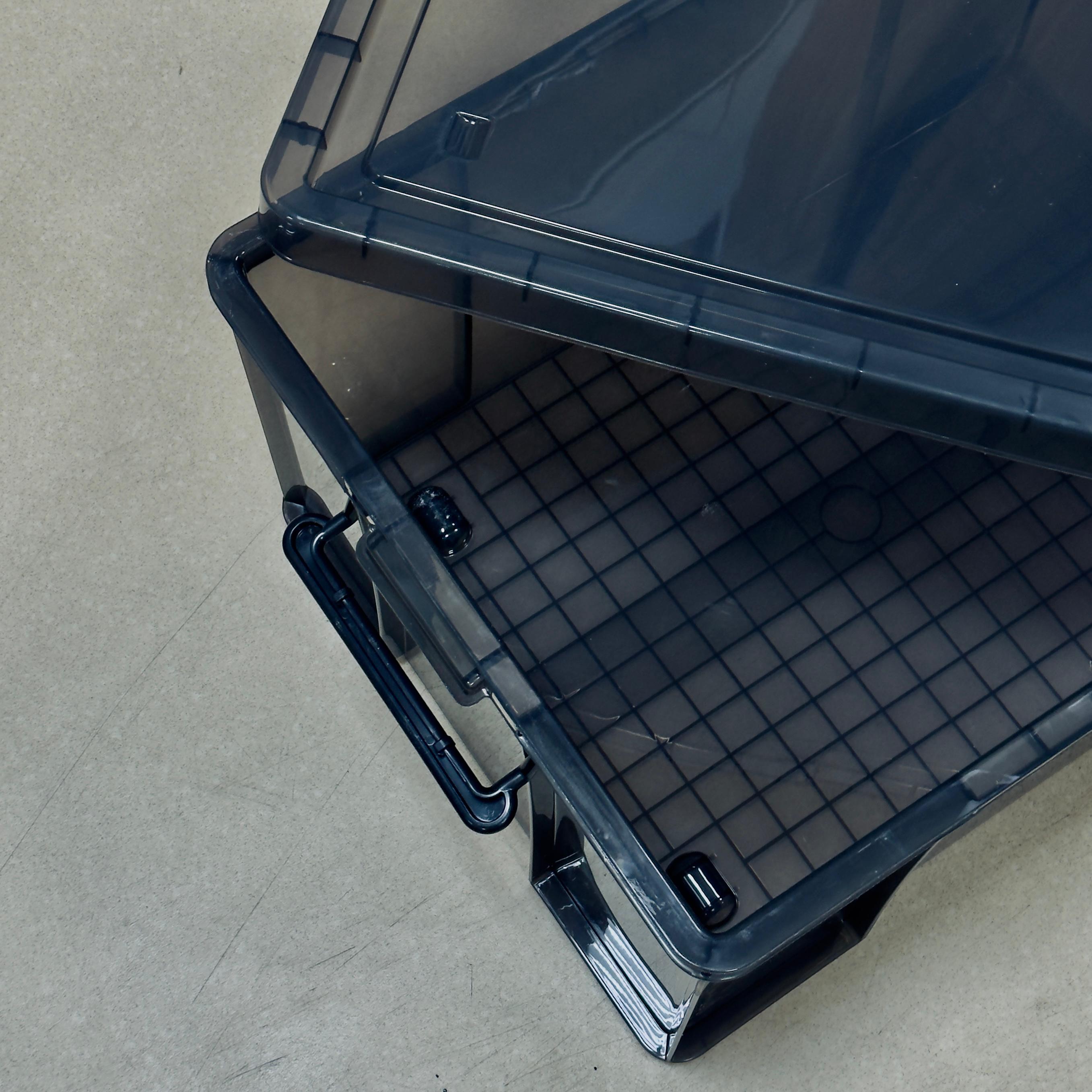 картинка Ящик для хранения черный на колесиках 1070 (70л) от магазина Богатая